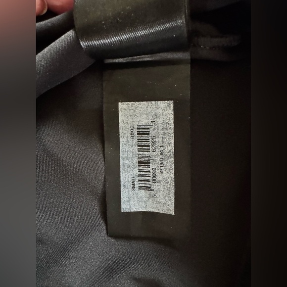 Yeezy Gap Women’s Long Sleeve Second Skin Top Black Size Small - Picture 9 of 10